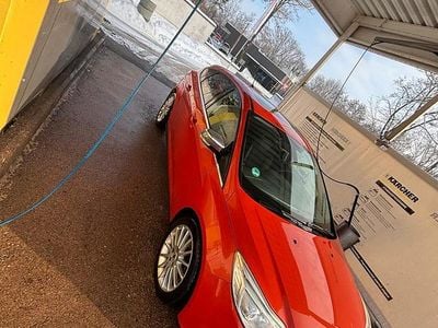 Gebraucht Ford Focus 163 PS (119 kW) 2011 Orange Kombi