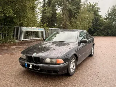 Gebraucht BMW 530 186 PS (136 kW) 2000 Limousine
