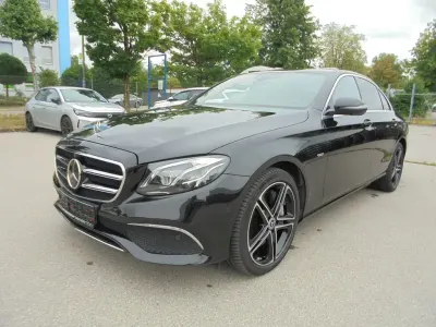 Gebraucht Mercedes E400 340 PS (250 kW) 2020 Obsidianschwarz Limousine