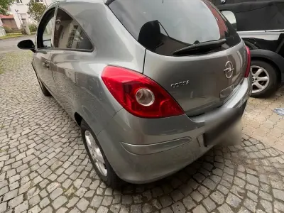 Gebraucht Opel Corsa 72 PS (52 kW) 2010 Grau Kleinwagen
