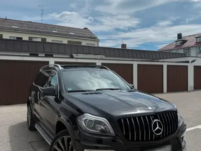 Gebraucht Mercedes GL350 AMG line 258 PS (189 kW) 2014 Schwarz SUV