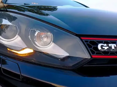 Gebraucht VW Golf VI GTI 211 PS (155 kW) 2010 Schwarz Coupé