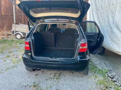 Gebraucht Mercedes B200 136 PS (100 kW) 2006 Schwarz Van / Kleinbus