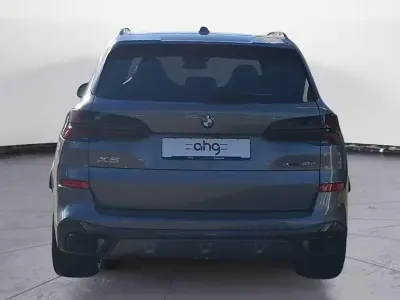Nuova BMW X5 352 CV (258 kW) 2026 Grigio SUV