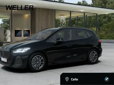 Gebraucht BMW 223 Active Tourer M Sport 204 PS (150 kW) 2025 Black sapphire (schwarz) Van / Kleinbus