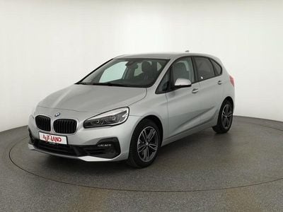 Gebraucht BMW 220 Active Tourer Sport Line 192 PS (141 kW) 2019 Silber Van / Kleinbus
