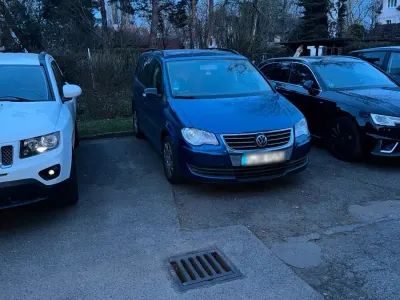 Gebraucht VW Touran 140 PS (102 kW) 2007 Blau Van / Kleinbus