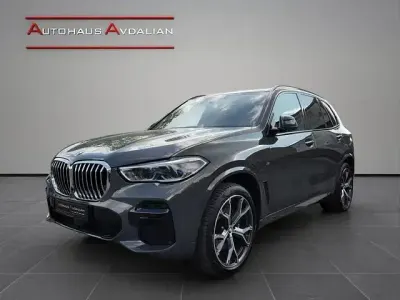 Gebraucht BMW X5 M Sport 286 PS (210 kW) 2023 Grau SUV