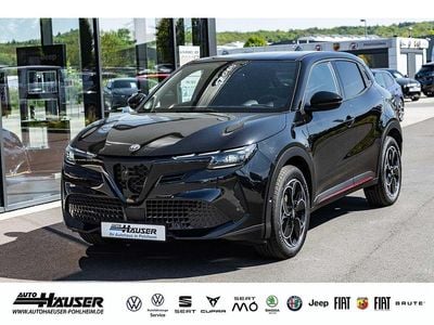 Neu Alfa Romeo Junior Edizione Speciale 114 kW (156 PS) 2025 Schwarz SUV