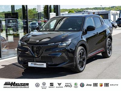 Schwarz Neu 2025 Alfa Romeo Junior Edizione Speciale SUV | 34.495 € (Fairer Preis)