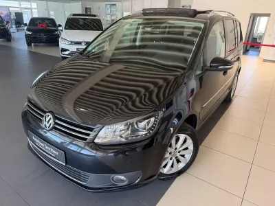 Gebraucht VW Touran Highline 140 PS (102 kW) 2013 Schwarz Van / Kleinbus