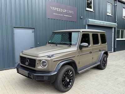 Mercedes G400