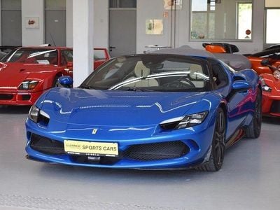 Gebraucht Ferrari 296 829 PS (609 kW) 2022 Blau Cabrio