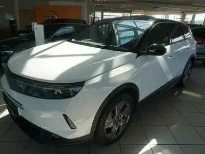Używany Opel Grandland X 145 KM (106 kW) 2025 Biały SUV