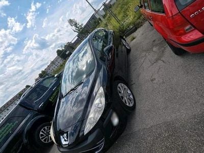 Gebraucht Peugeot 308 130 PS (95 kW) 2009 Schwarz Limousine