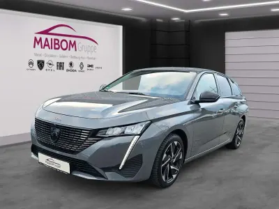 Gebraucht Peugeot 308 Allure 131 PS (96 kW) 2024 Grau/typ aussenverkleidung met Kombi