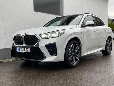 Gebraucht BMW X2 Luxury Line 150 PS (110 kW) 2025 Alpinweiss SUV