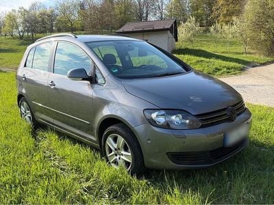 Second-hand VW Golf VI Team 122 CP (89 kW) 2009 Gri Hatchback