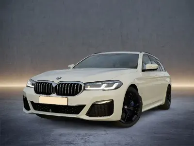 Gebraucht BMW 530 Performance 286 PS (210 kW) 2021 Weiß Kombi