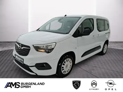 Gebraucht Opel Combo 102 PS (75 kW) 2022 Weiß Van / Kleinbus