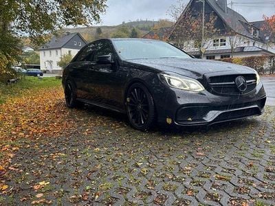 Gebraucht Mercedes E63 AMG 557 PS (409 kW) 2013 Schwarz Limousine