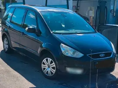 Gebraucht Ford Galaxy 140 PS (102 kW) 2009 Blau Van / Kleinbus