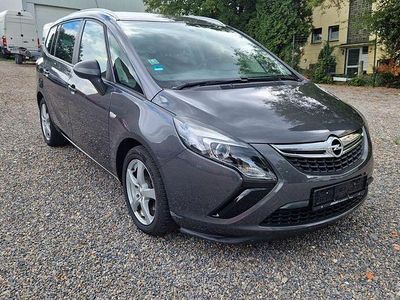 Opel Zafira Tourer