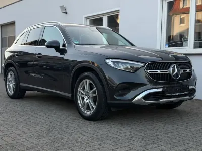 Gebraucht Mercedes GLC220 197 PS (144 kW) 2022 Grau SUV