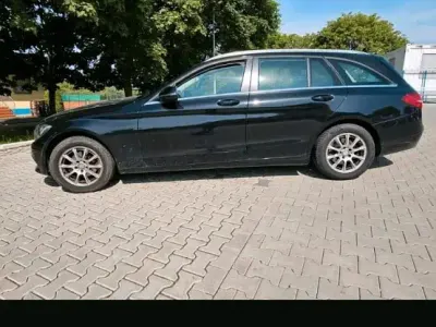 Gebraucht Mercedes C200 136 PS (100 kW) 2016 Schwarz Kombi