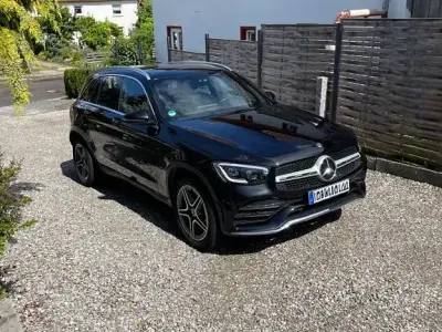 Gebraucht Mercedes GLC300 245 PS (180 kW) 2019 Schwarz SUV