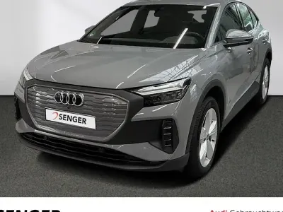 Gebraucht Audi Q4 Sportback e-tron Sport 150 kW (204 PS) 2023 Kieselgrau SUV