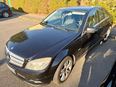 Gebraucht Mercedes C200 136 PS (100 kW) 2010 Schwarz Limousine