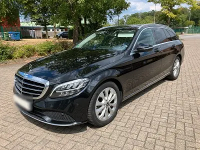 Gebraucht Mercedes C220 Exclusive 194 PS (142 kW) 2019 Schwarz Kombi