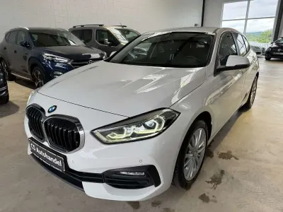 Gebraucht BMW 118 Advantage 136 PS (100 kW) 2022 Weiß Kleinwagen