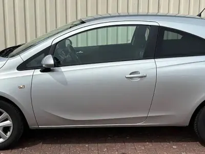 Gebraucht Opel Corsa Edition 90 PS (66 kW) 2015 Silber Kleinwagen