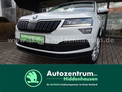 Moonweiss perleffekt met. moonweiss perleffekt met. Gebraucht 2018 Skoda Karoq Style SUV | 25.290 € (Etwas zu teuer)
