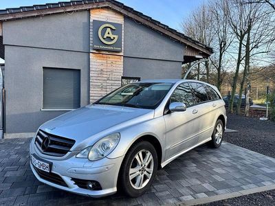 Silber Gebraucht 2008 Mercedes R320 Van / Kleinbus | 5.570 €