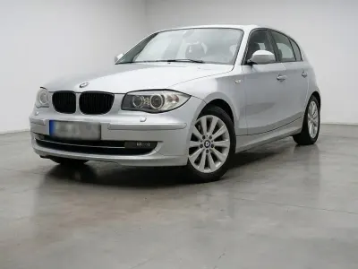 Gebraucht BMW 116 122 PS (89 kW) 2009 Silber Kleinwagen