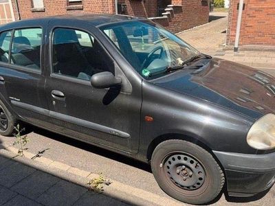 Gebraucht Renault Clio II 75 PS (55 kW) 2001 Schwarz Kleinwagen