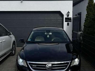 Begagnad VW Passat R 300 HK (220 kW) 2008 Svart Sedan