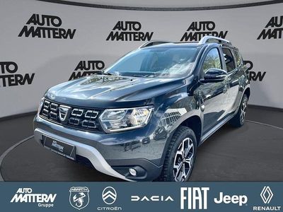 Gebraucht Dacia Duster Celebration 101 PS (74 kW) 2020 Grau SUV