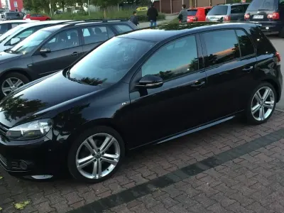 Gebraucht VW Golf VI R-line 160 PS (117 kW) 2010 Schwarz Kleinwagen