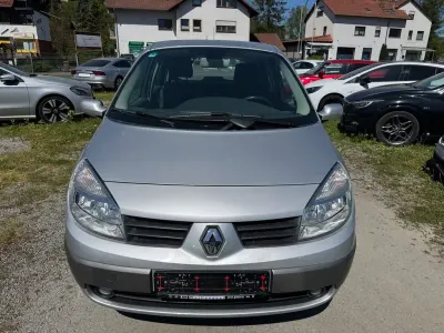 Gebraucht Renault Scenic E-Tech Exception 106 PS (77 kW) 2006 Silber Limousine