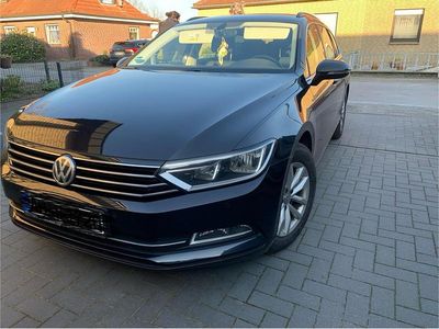 Gebraucht VW Passat 120 PS (88 kW) 2016 Schwarz Kombi
