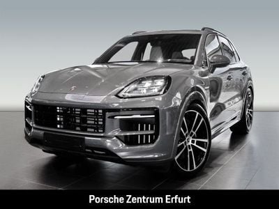 Gebraucht Porsche Cayenne 470 PS (345 kW) 2024 Farbe nach wahl: nimbusgrau perleffekt SUV