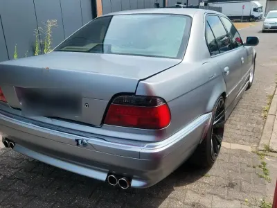 Gebraucht BMW 728 197 PS (144 kW) 1996 Grau Limousine