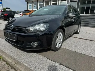 Gebraucht VW Golf VI Style 122 PS (89 kW) 2012 Schwarz Kombi