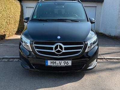 Gebraucht Mercedes V250 Avantgarde 190 PS (139 kW) 2015 Schwarz Van / Kleinbus