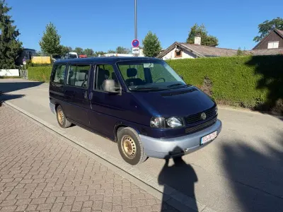 Gebraucht VW T4 102 PS (75 kW) 2002 Blau Van