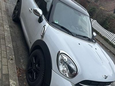 Weiß Gebraucht 2014 Mini Cooper SD Countryman SUV | 15.800 € (Teuer)